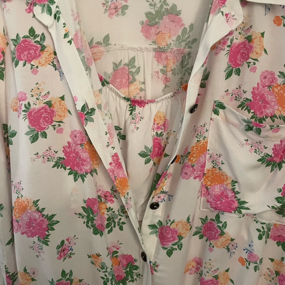 Vintage Y2K No Boundaries 2pc. Floral Button-Up Blouse Set-Size  CXL  (Size 19)